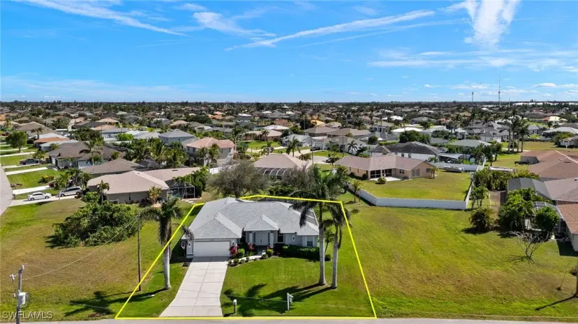 Picture of 2705 SW 24Th Ave, Cape Coral FL 33914