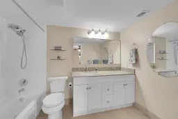 Picture of 2503 Antigua Ter C2, Coconut Creek, FL 33066