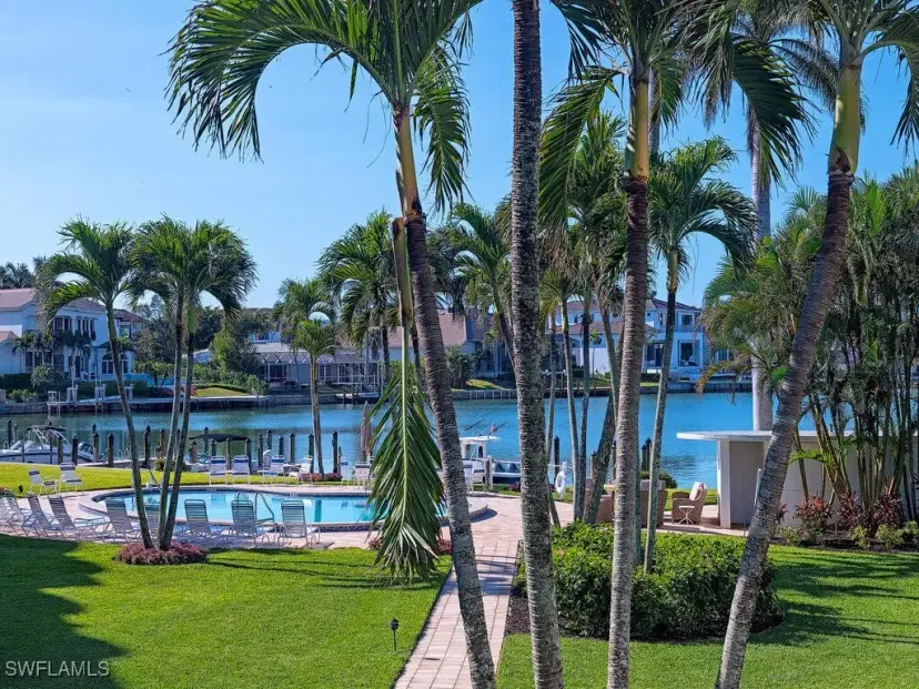 Picture of 400 Park Shore Dr 203, Naples FL 34103
