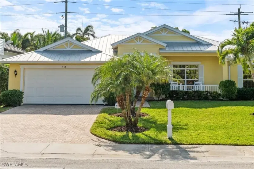 Picture of 732 7Th Ave N, Naples FL 34102