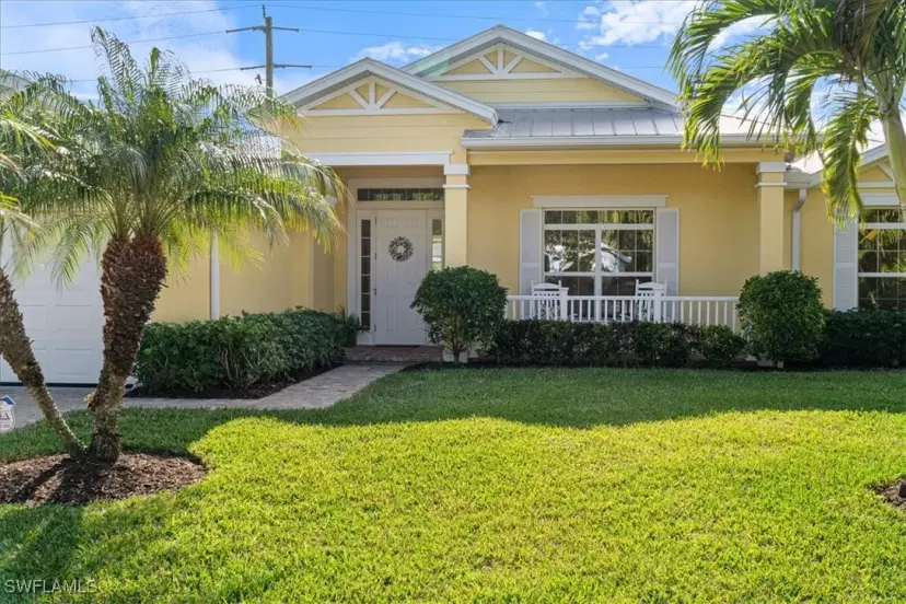 Picture of 732 7Th Ave N, Naples FL 34102