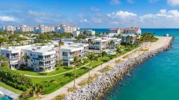 Picture of 140 Inlet Way 312, Palm Beach Shores, FL 33404
