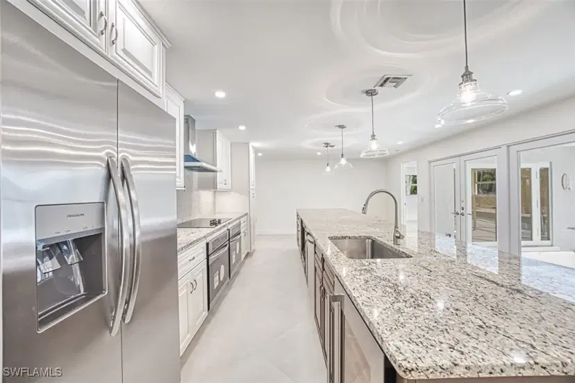Picture of 755 Pen Shell Dr, Sanibel FL 33957