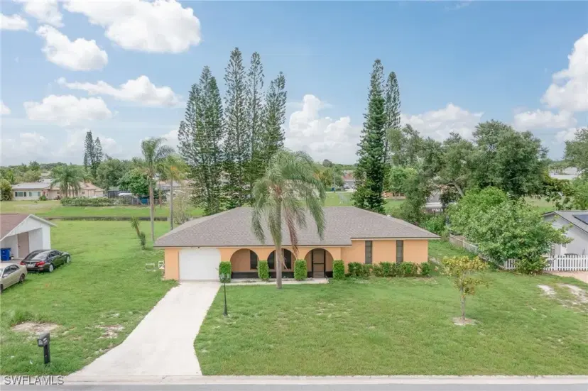 Picture of 1438 Caywood Cir N, Lehigh Acres FL 33936