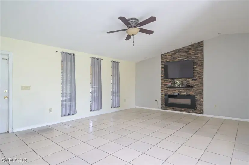 Picture of 1438 Caywood Cir N, Lehigh Acres FL 33936