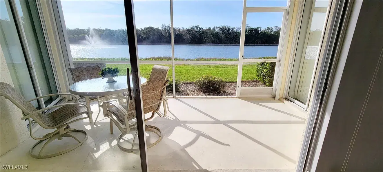 Picture of 13940 Eagle Ridge Lakes Dr 102, Fort Myers, FL 33912