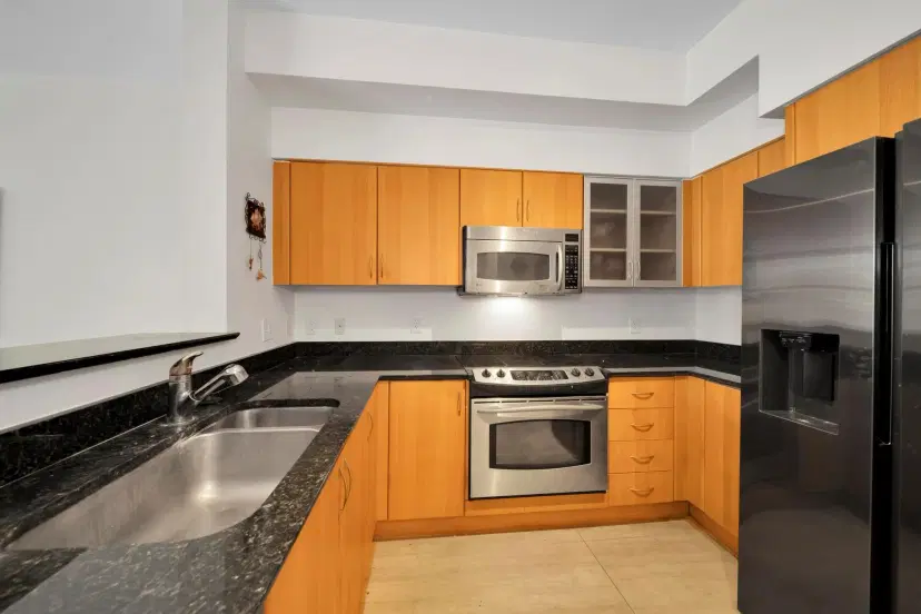 Picture of 802 W Windward Way 204, Lantana FL 33462