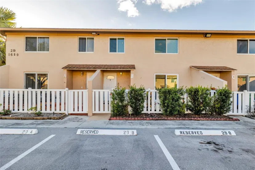 Picture of 1629 NW 80Th Ave B, Margate FL 33063
