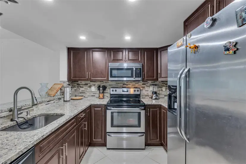 Picture of 1629 NW 80Th Ave B, Margate FL 33063