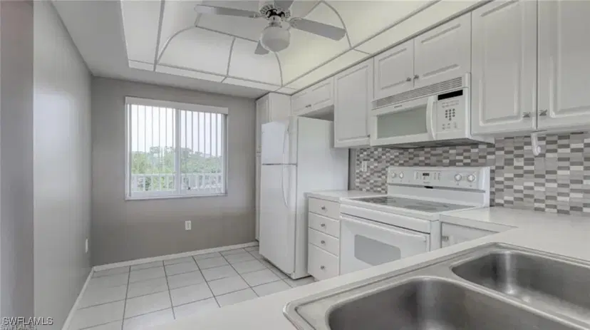 Picture of 14831 Park Lake Dr 311, Fort Myers FL 33919