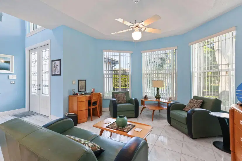 Picture of 10 Lawrence Lake Drive, Boynton Beach FL 33436