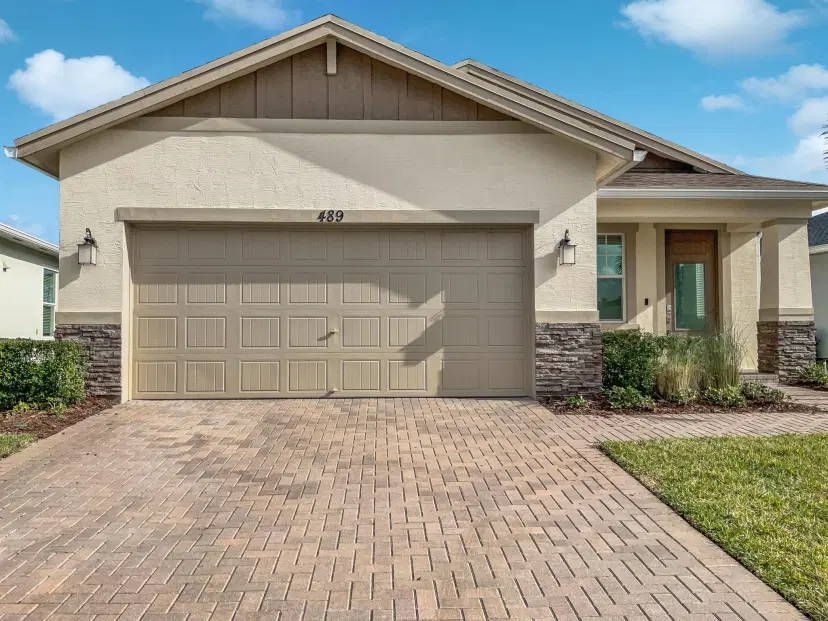 Picture of 489 SE Twisted Bark Way, Port St Lucie FL 34984