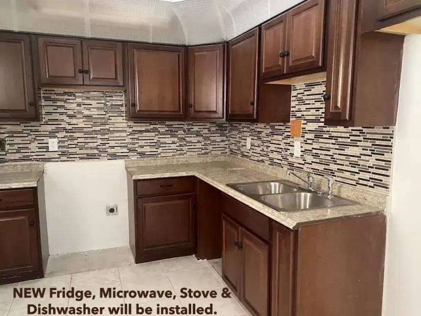 Picture of 2841 Somerset Dr 103, Lauderdale Lakes FL 33311
