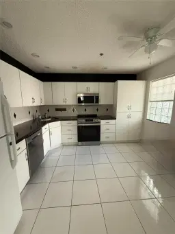 Picture of 5153 Floria Dr V, Boynton Beach, FL 33437