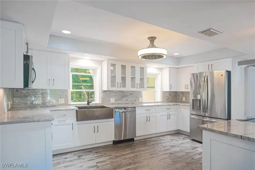 Picture of 15560 S Pebble Ln, Fort Myers FL 33912