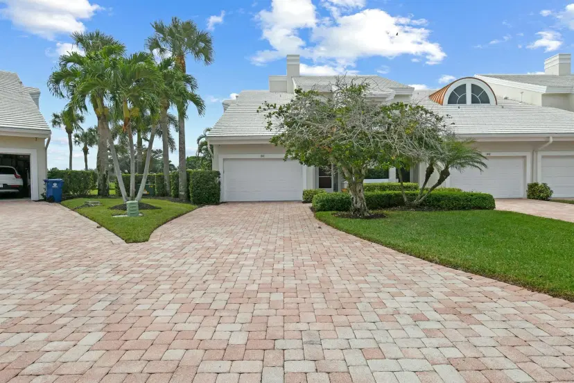 Picture of 1901 Captains Way, Jupiter FL 33477