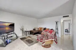 Picture of 78 Burgundy B, Delray Beach, FL 33484