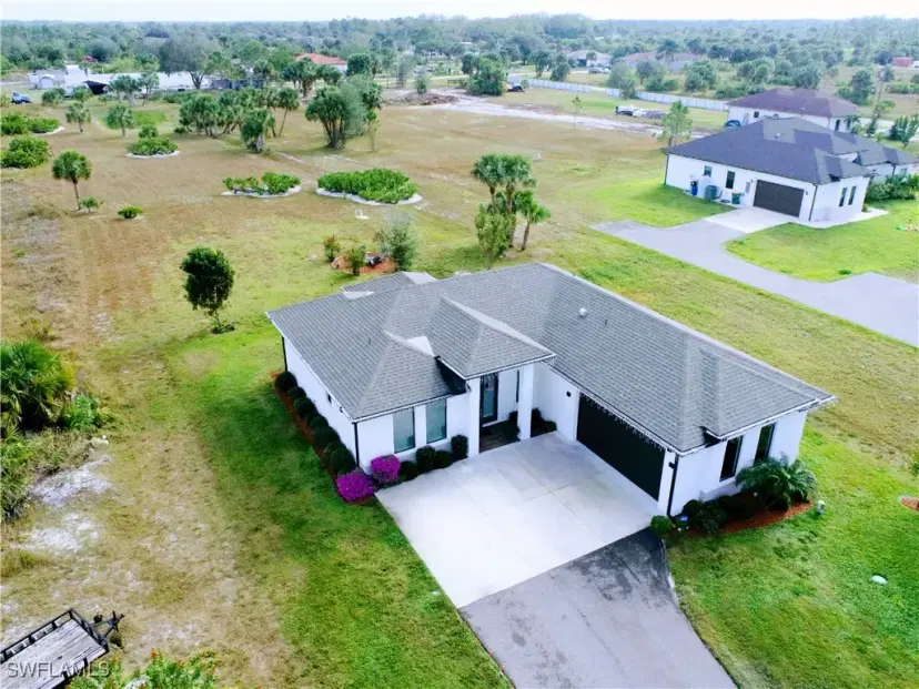 Picture of 2460 Everglades Blvd N, Naples FL 34120