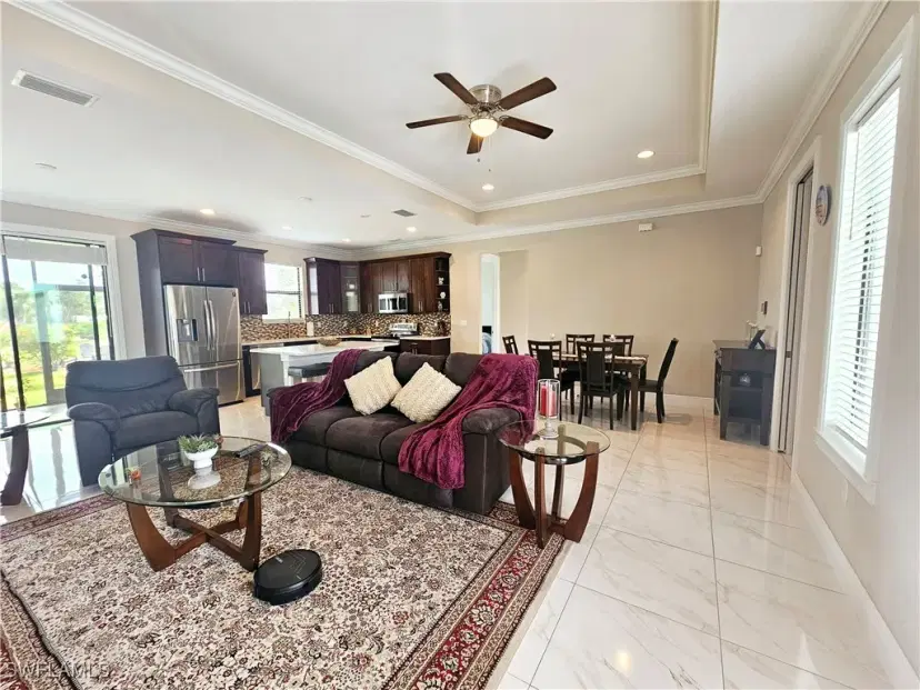 Picture of 2460 Everglades Blvd N, Naples FL 34120