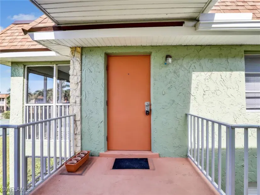 Picture of 1400 Pompei Ln 52, Naples FL 34103