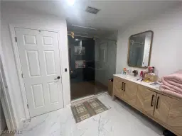 Picture of 3914 22Nd St Sw, Lehigh Acres, FL 33976