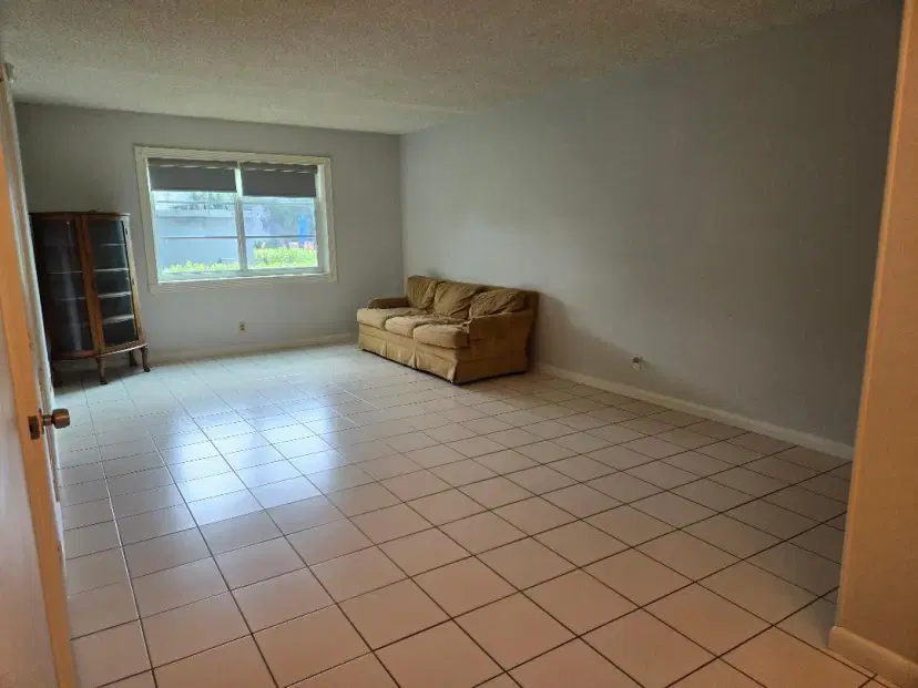 Picture of 659 W Oakland Park Blvd 105-C, Oakland Park FL 33311
