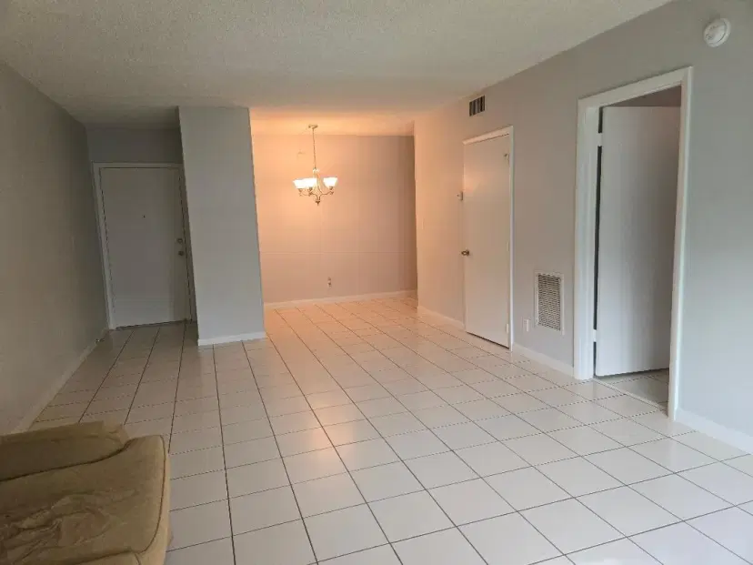 Picture of 659 W Oakland Park Blvd 105-C, Oakland Park FL 33311