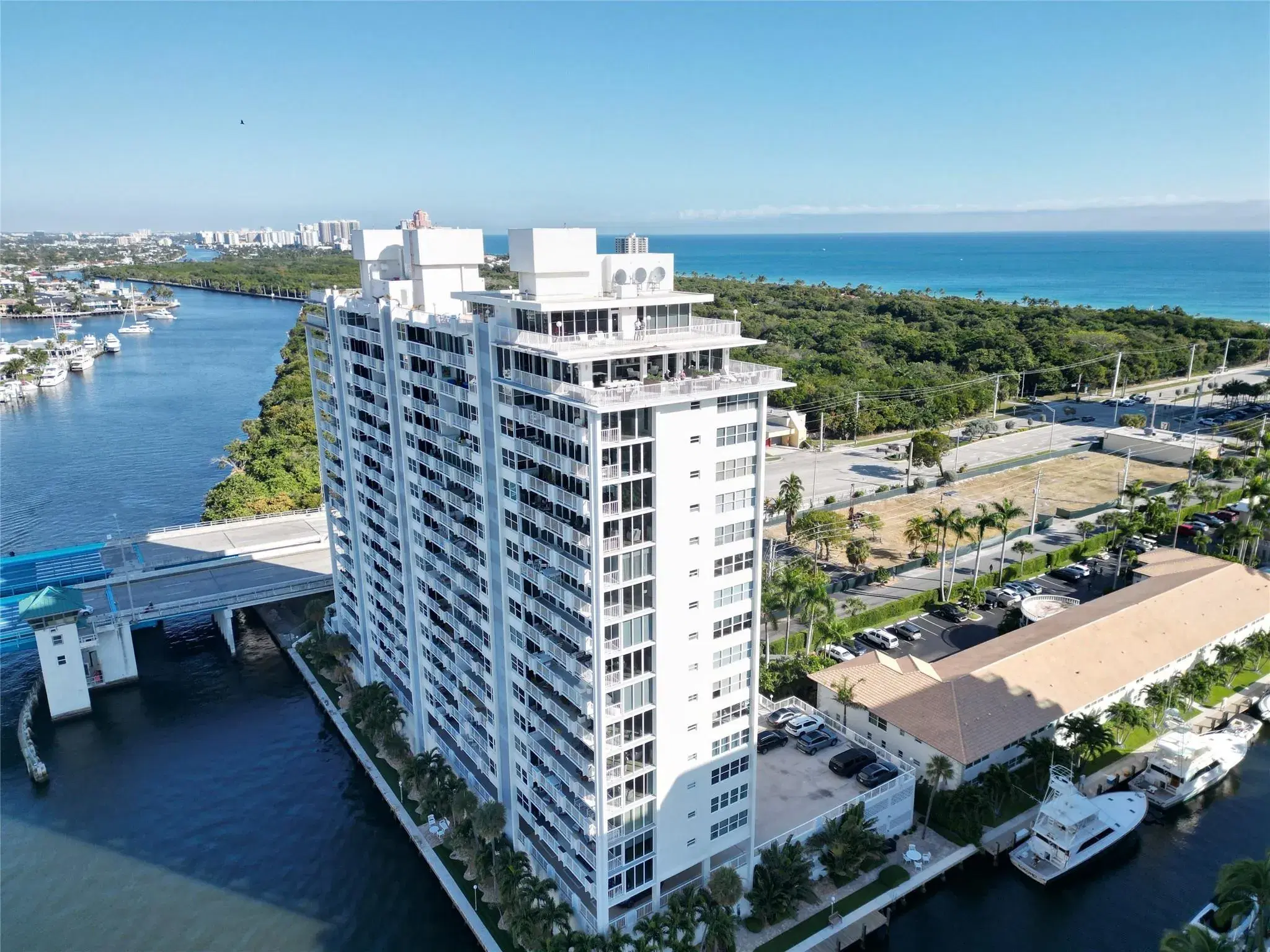 Picture of 2800 E Sunrise Blvd 8B, Fort Lauderdale, FL 33304