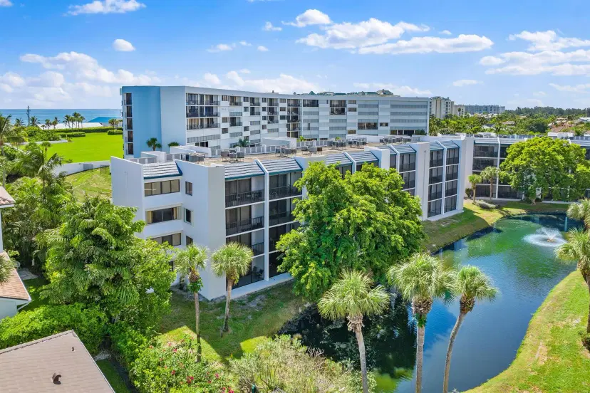Picture of 1605 S Us Highway 1 A408, Jupiter FL 33477