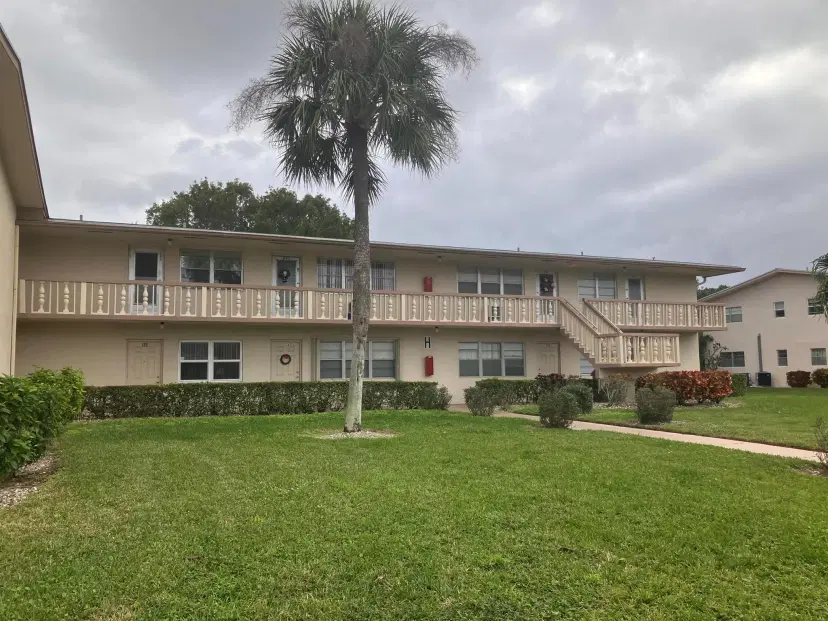 Picture of 185 Norwich H, West Palm Beach FL 33417