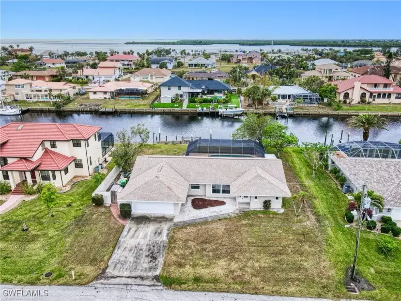 Picture of 125 Graham St Sw, Port Charlotte FL 33952