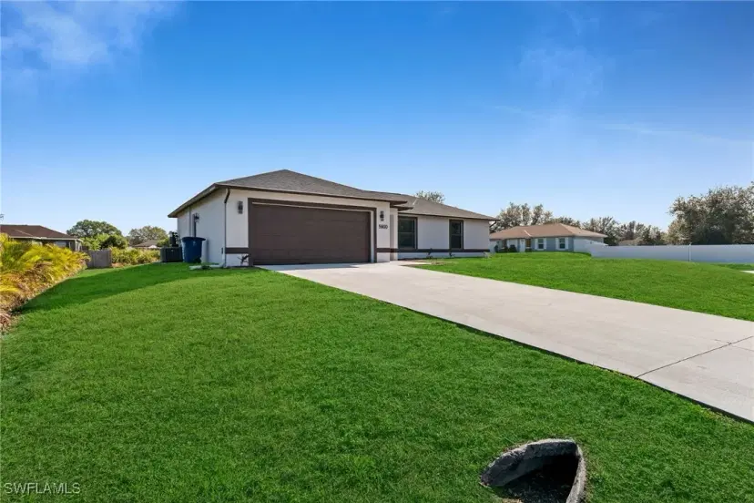 Picture of 5900 Flora Ave N, Lehigh Acres FL 33971