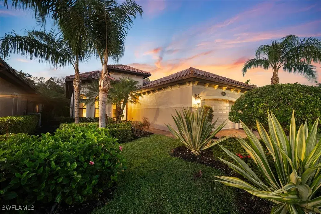 Picture of 6553 Roma Way, Naples, FL 34113