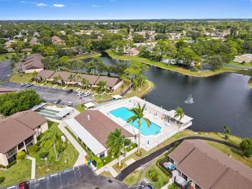 Picture of 426 Pine Glen Lane A-1, Greenacres FL 33463