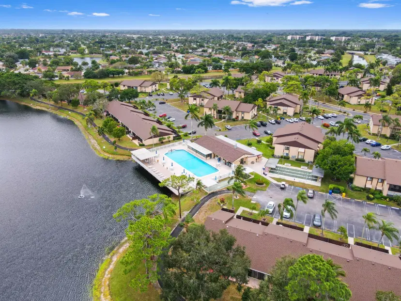 Picture of 426 Pine Glen Lane A-1, Greenacres FL 33463