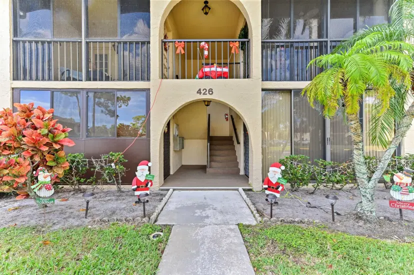Picture of 426 Pine Glen Lane A-1, Greenacres FL 33463