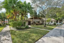 Picture of 2533 Carambola Cir 18108, Coconut Creek, FL 33066