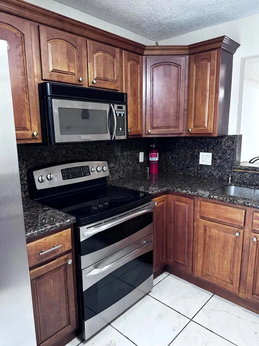Picture of 6200 S Falls Cir Drive 310, Lauderhill FL 33319