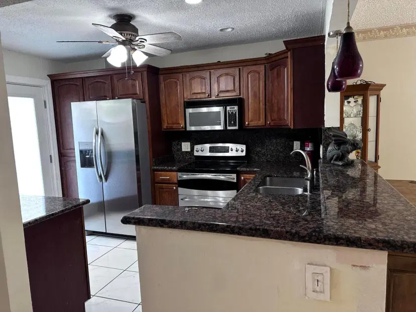 Picture of 6200 S Falls Cir Drive 310, Lauderhill FL 33319