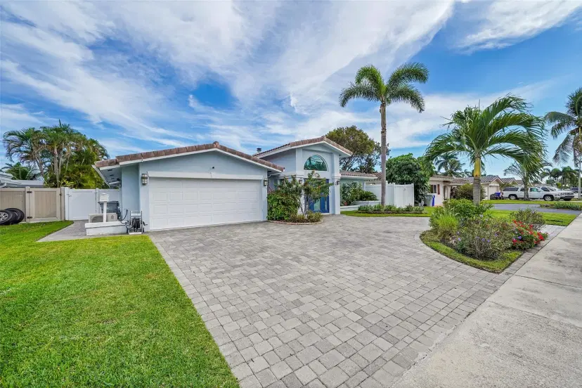 Picture of 340 SE 5Th Ave, Pompano Beach FL 33060