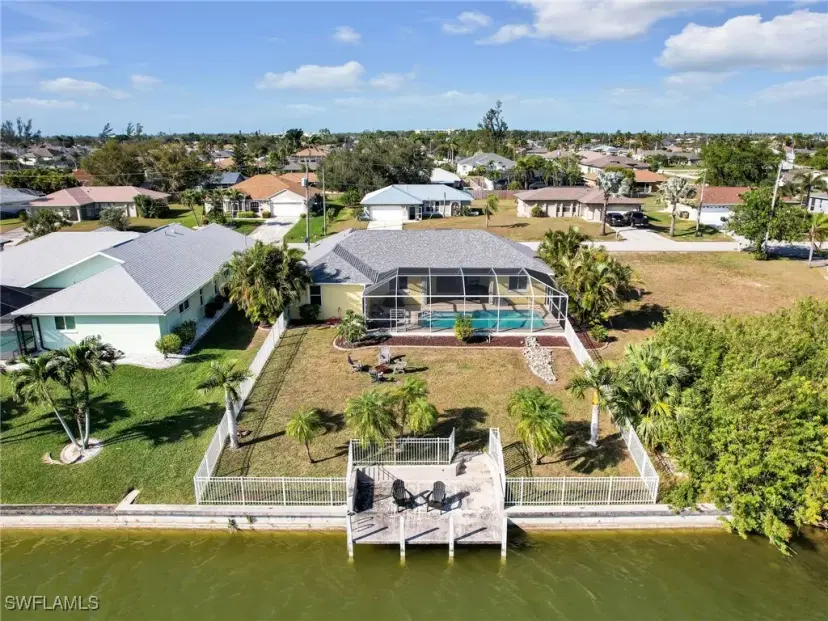 Picture of 1401 SE 5Th Ct, Cape Coral FL 33990