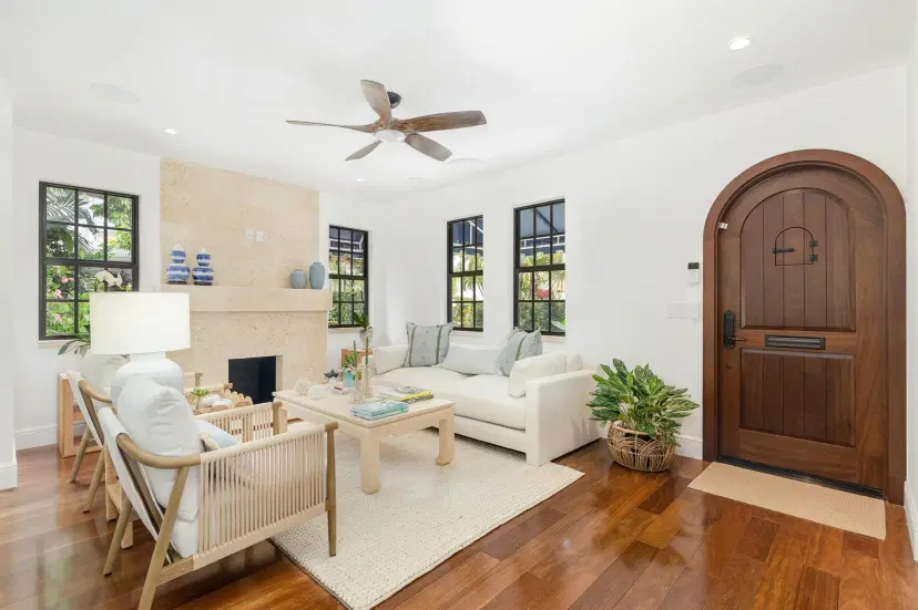 Picture of 3017 Vincent Road, West Palm Beach FL 33405