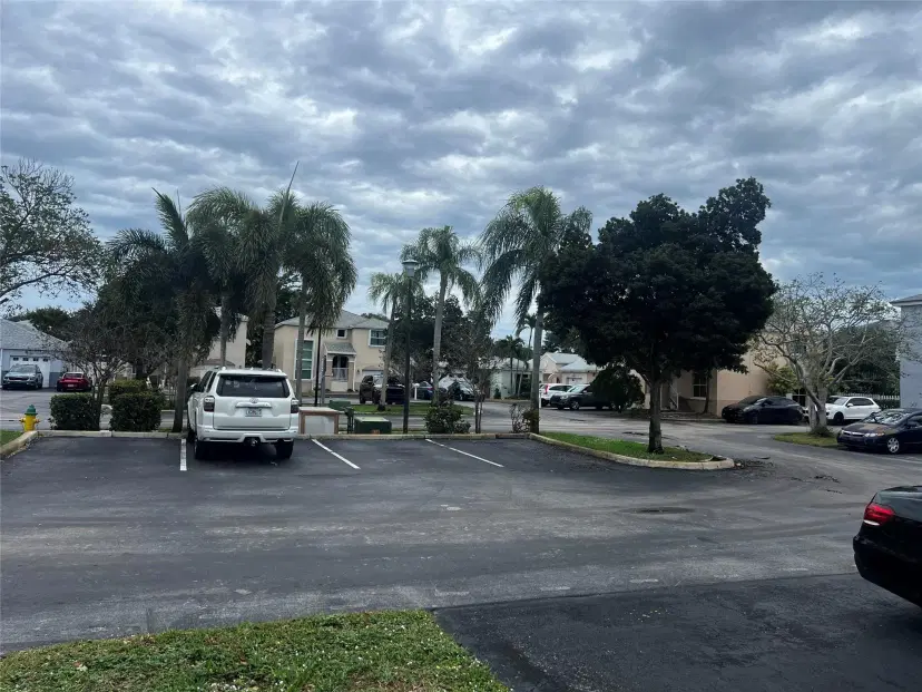 Picture of 4331 SW 72Nd Ter, Davie FL 33314