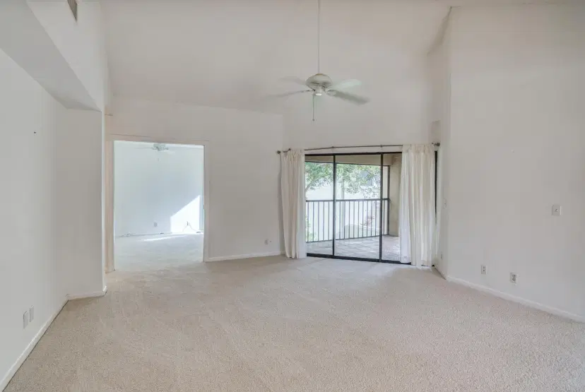 Picture of 102 Waterview Drive 1020, Palm Beach Gardens FL 33418