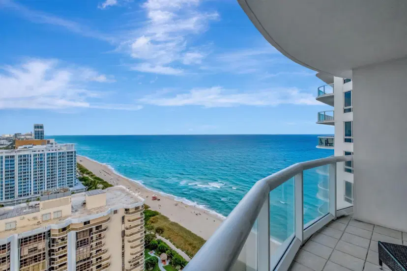 Picture of 6365 Collins Avenue 2809, Miami Beach FL 33141