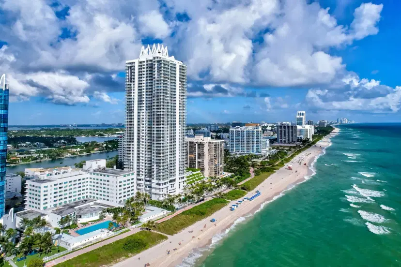Picture of 6365 Collins Avenue 2809, Miami Beach FL 33141
