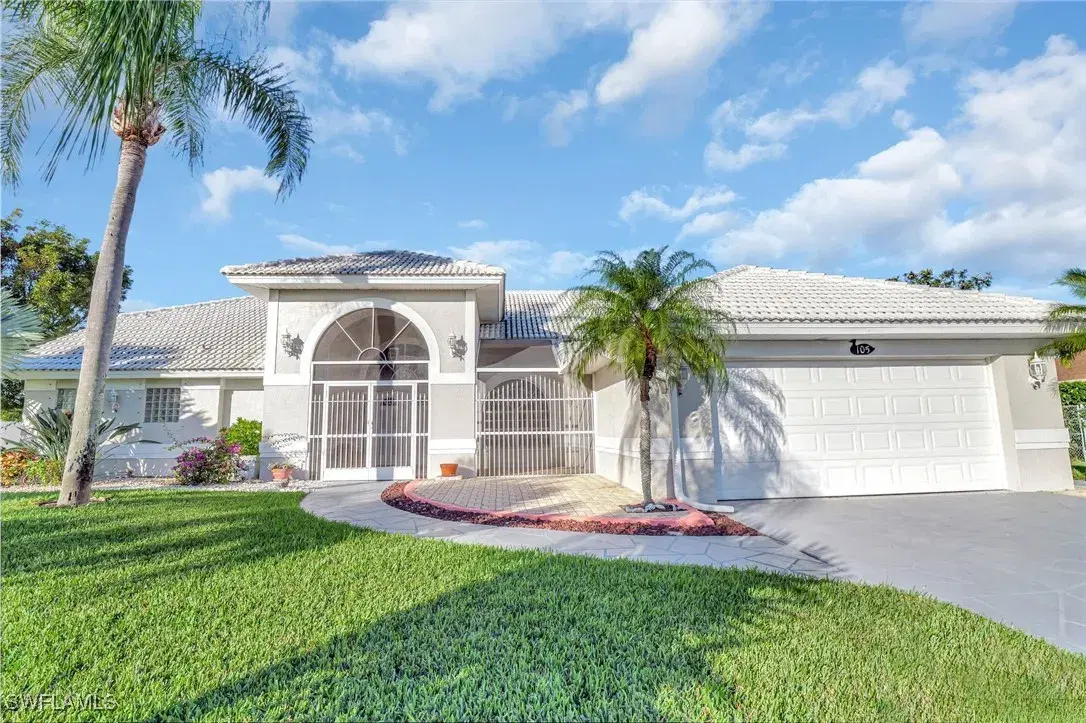 Picture of 105 Ortona St, Lehigh Acres, FL 33936