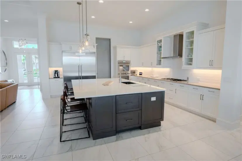 Picture of 6090 Plana Cays Dr, Naples FL 34113