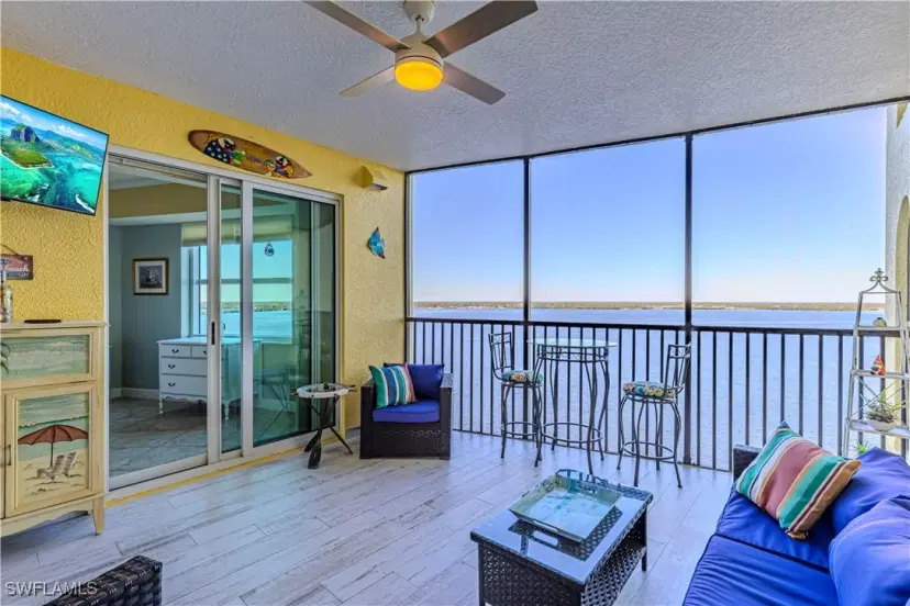 Picture of 2797 1St St 1402, Fort Myers FL 33916