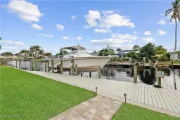 Picture of 1938 SE 36Th Ter, Cape Coral, FL 33904